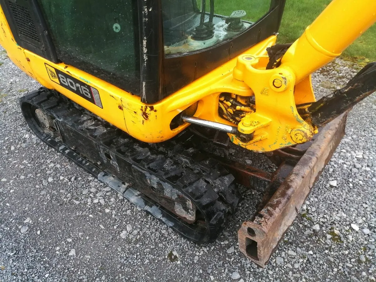 Jcb 8916 Mini Digger - Image 4