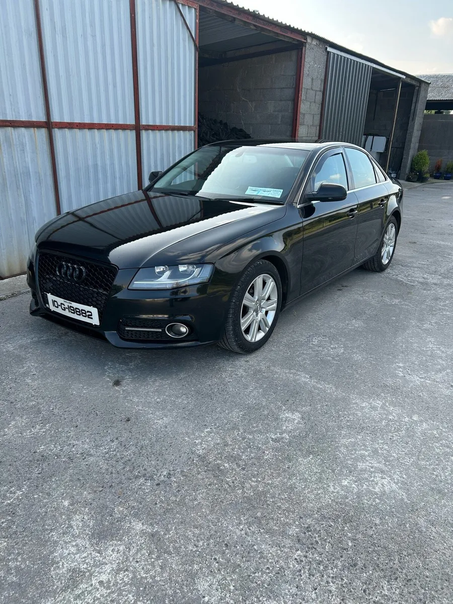 Audi A4 - Image 1