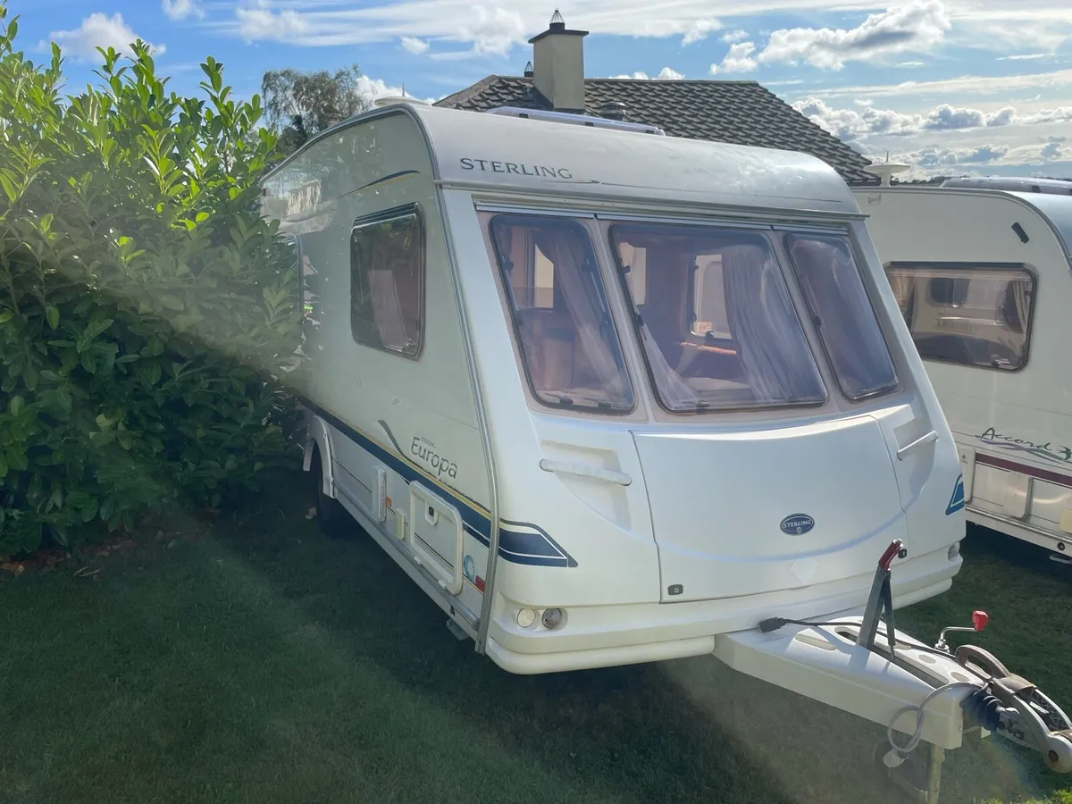 5 birth caravan - Image 2