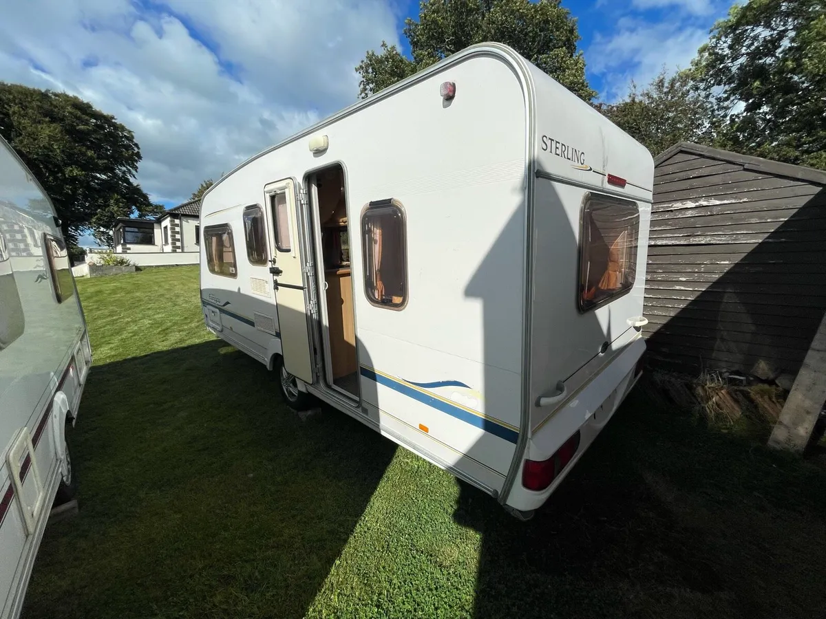 5 birth caravan - Image 3