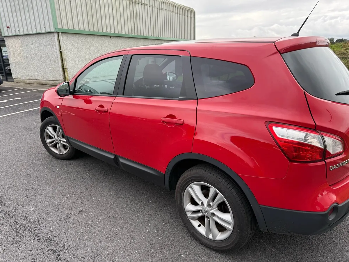 Nissan Qashqai+2 - Image 4