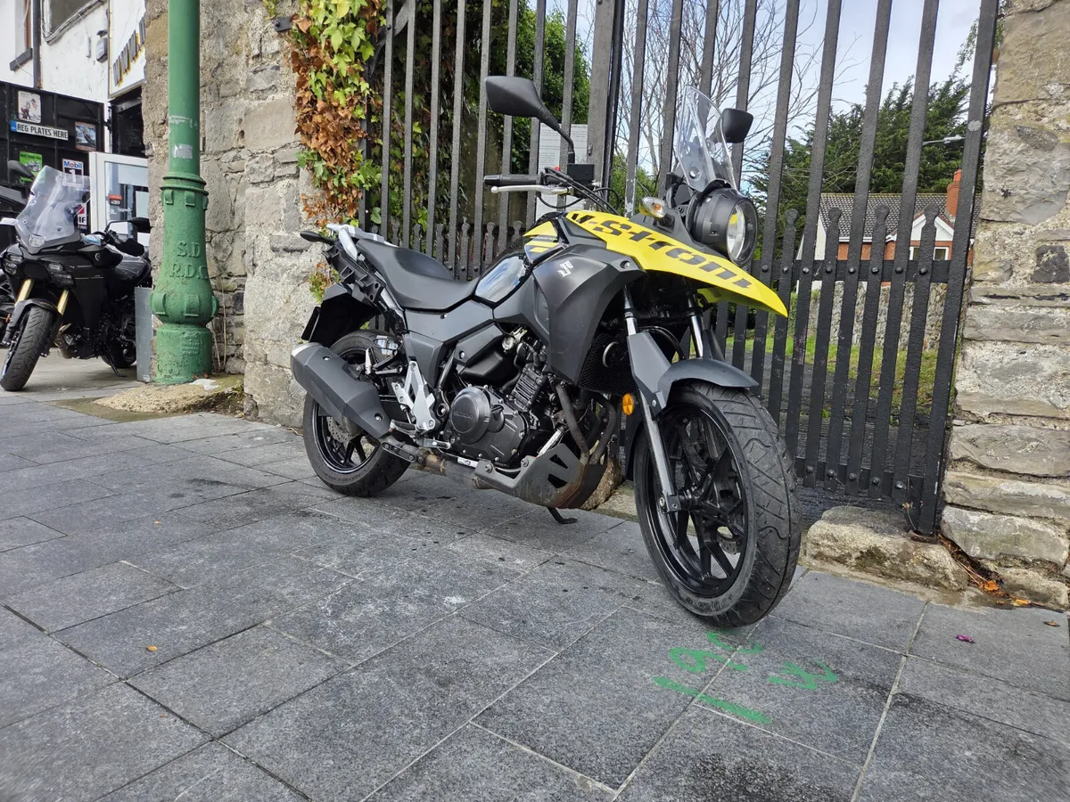 2018 SUZUKI DL250 VSTROM MOTO4U - Image 2
