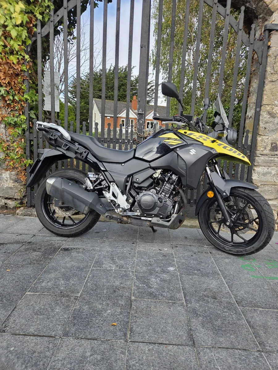 2018 SUZUKI DL250 VSTROM MOTO4U - Image 3