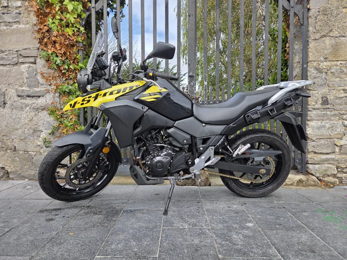 2018 SUZUKI DL250 VSTROM MOTO4U - Image 1