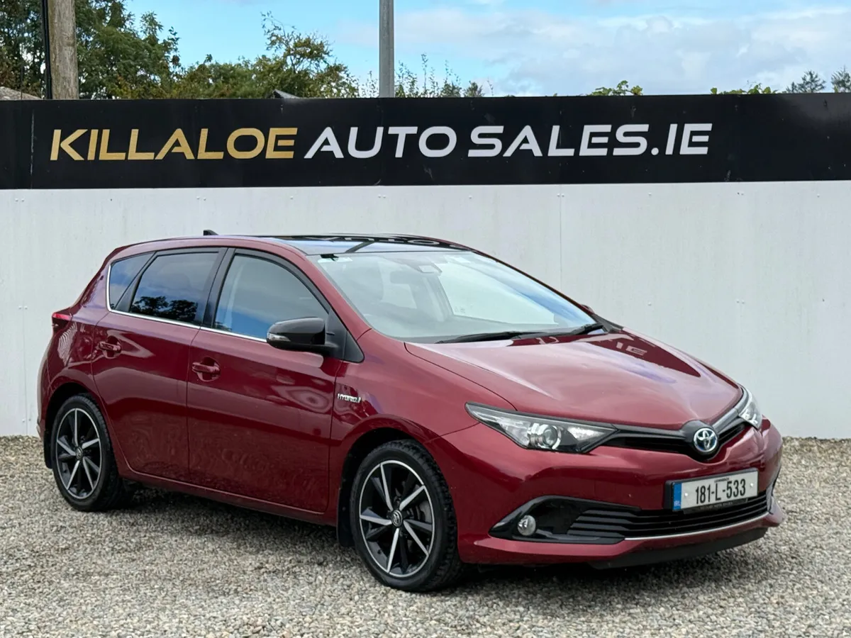 2018 Toyota Auris Hybrid Luna Sport 1.8 Auto - Image 1