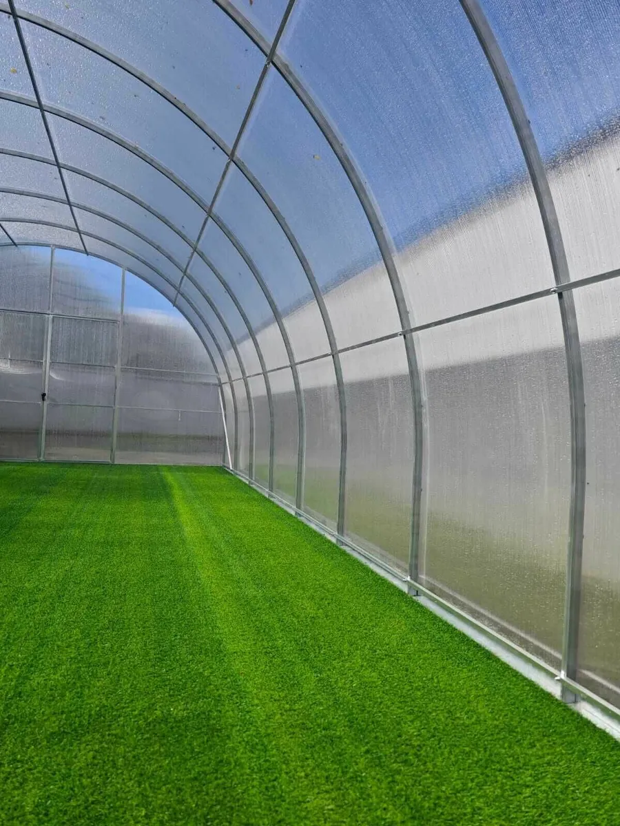 Titan 5 Polycarbonate Polytunnel/Greenhouse - Image 2