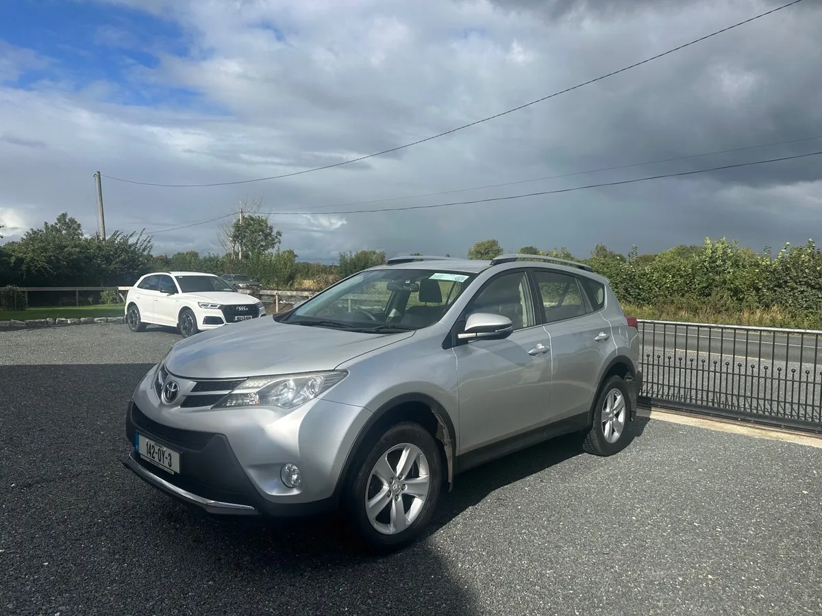 142 Toyota RAV4 - Image 3