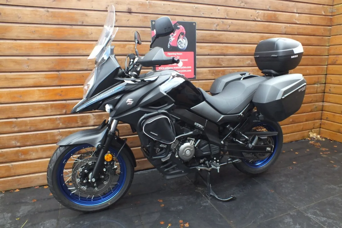 2022 Suzuki V-Strom 650 Adv Sports (MINT & Loaded) - Image 4