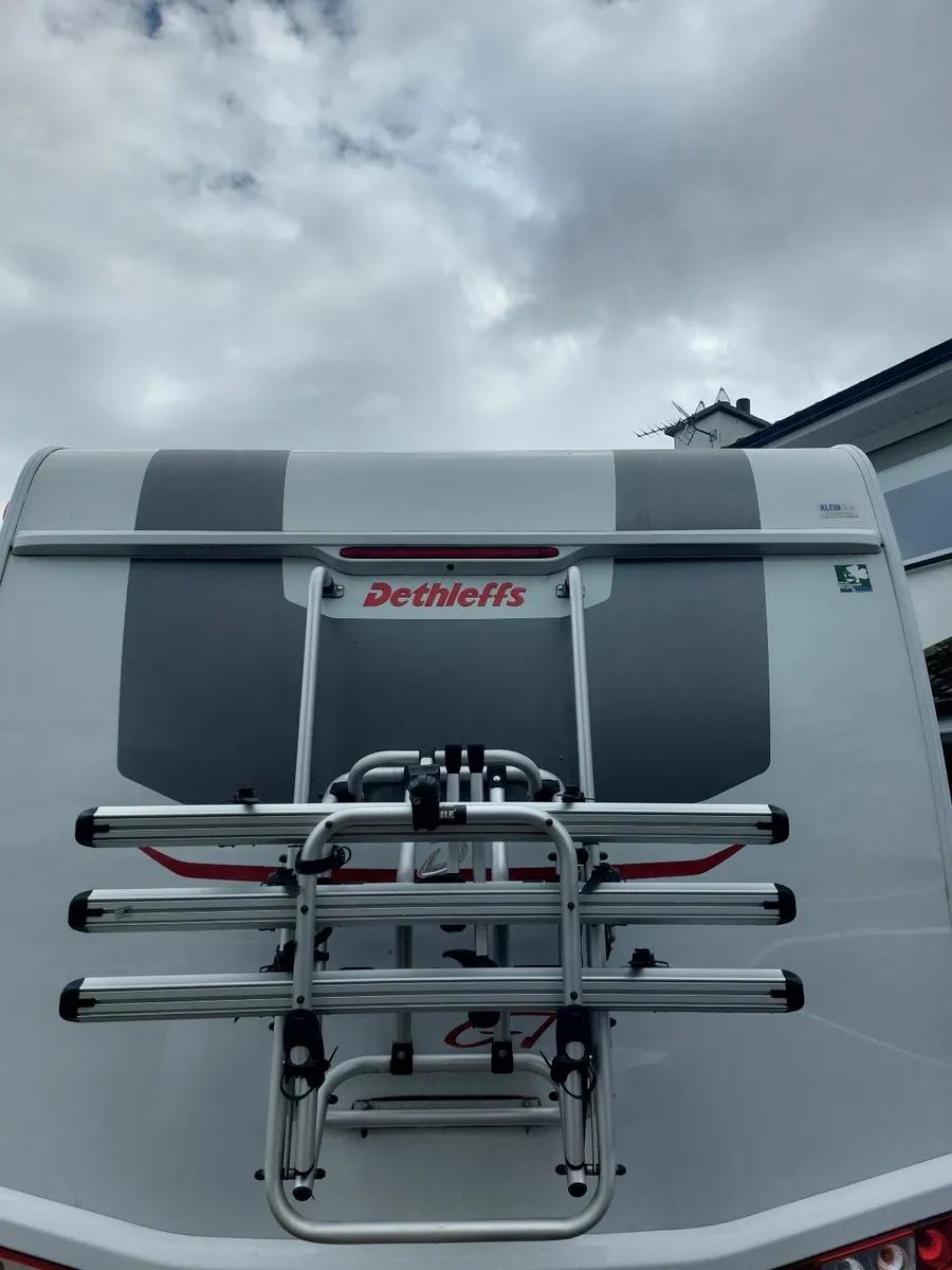 Campervan Dethleffs Class A - Image 4