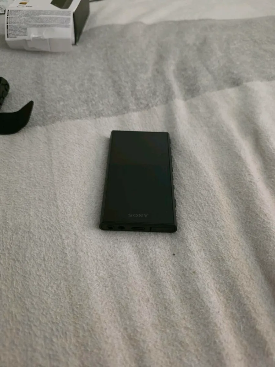 Sony walkman - Image 2