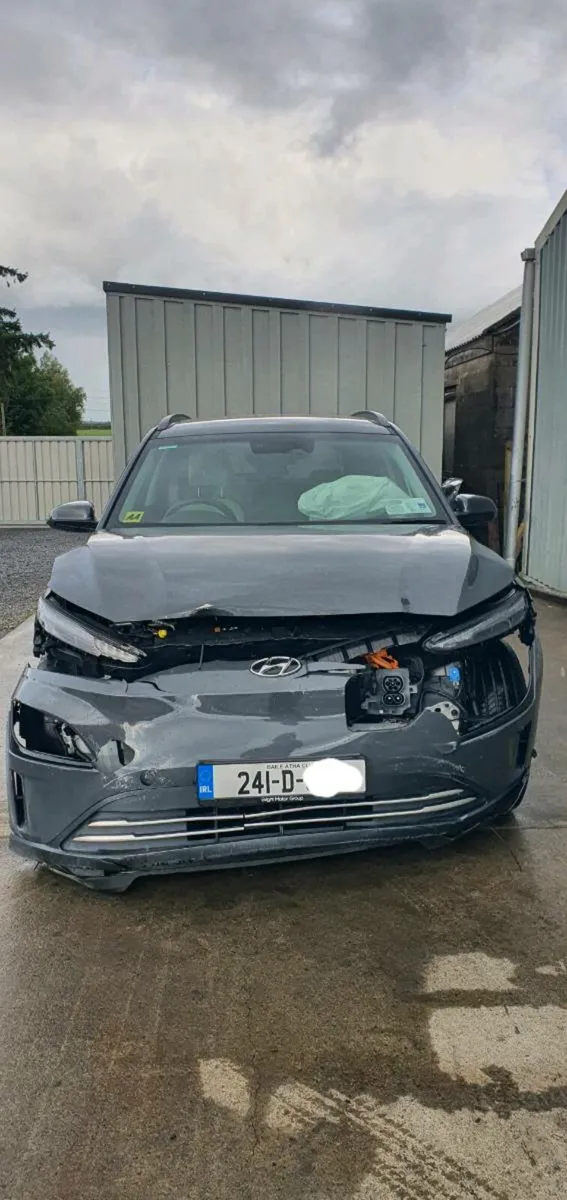 241 HYUNDAI KONA EV - Image 4