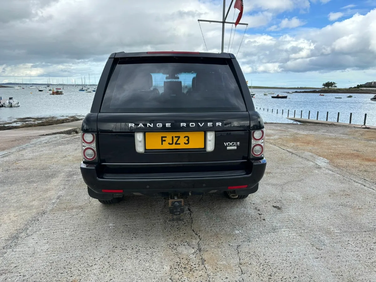 Land Rover Range Rover 2011 - Image 4