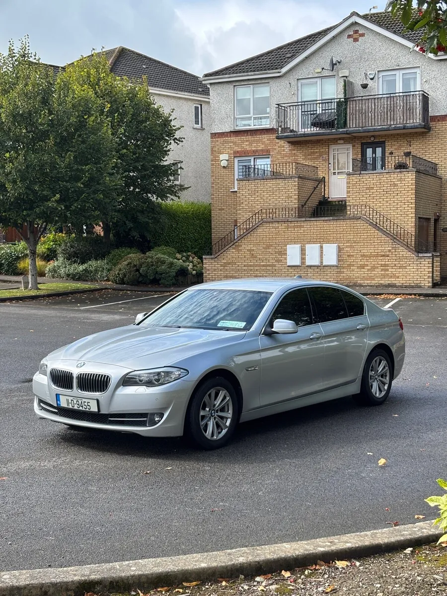 BMW 520D Automatic - Image 2