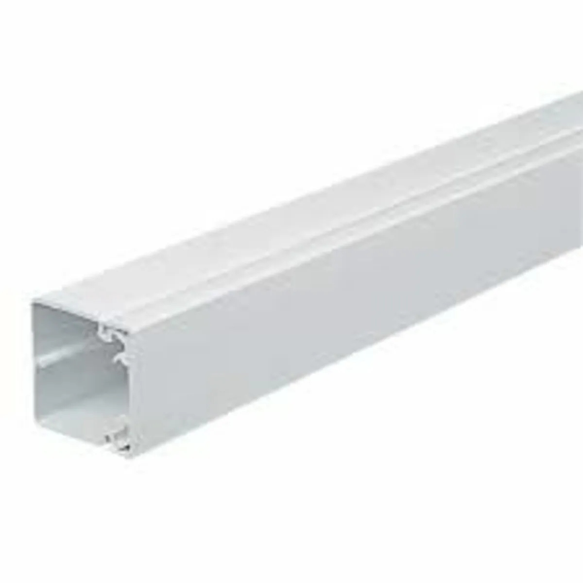 50 mm x 50 mm White trunking