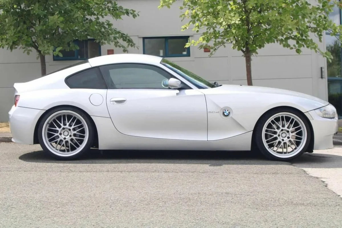 BMW Z4 3.0 COUPE SPORT - AUTO MODEL - STUNNING NI - Image 3