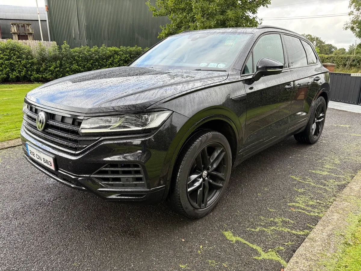 Volkswagen Toureg (N1 5 Seat Business) - Image 4