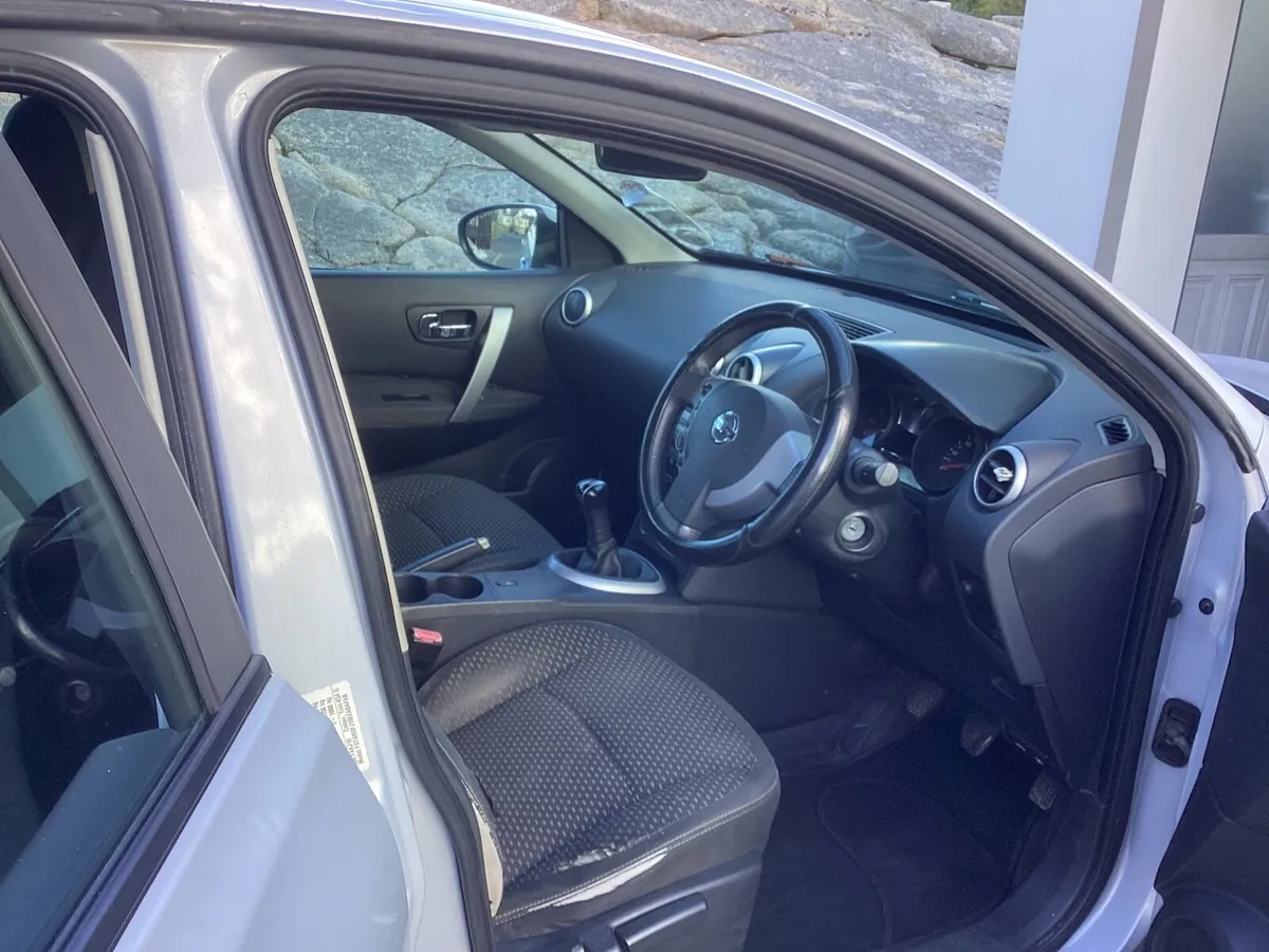 Nissan Qashqai 2007 - Image 2