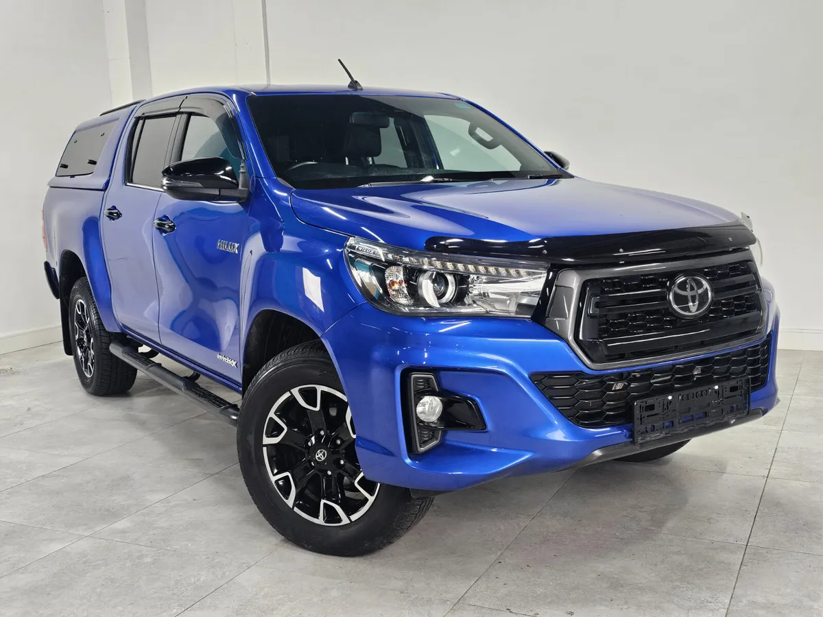 2019 Toyota Hilux 2.4 D4D Invincible X Auto - Image 2