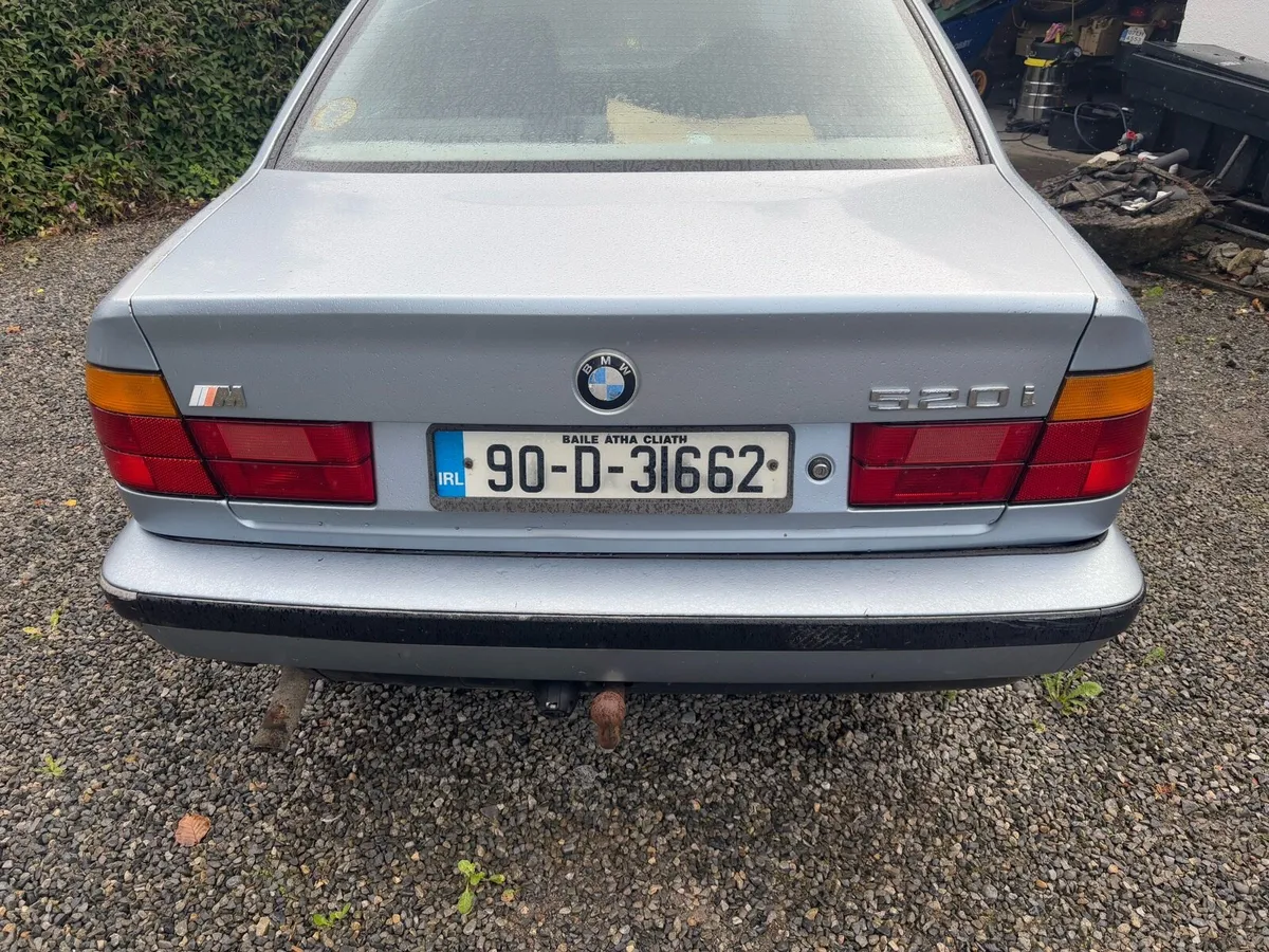 BMW e34 520i - Image 4