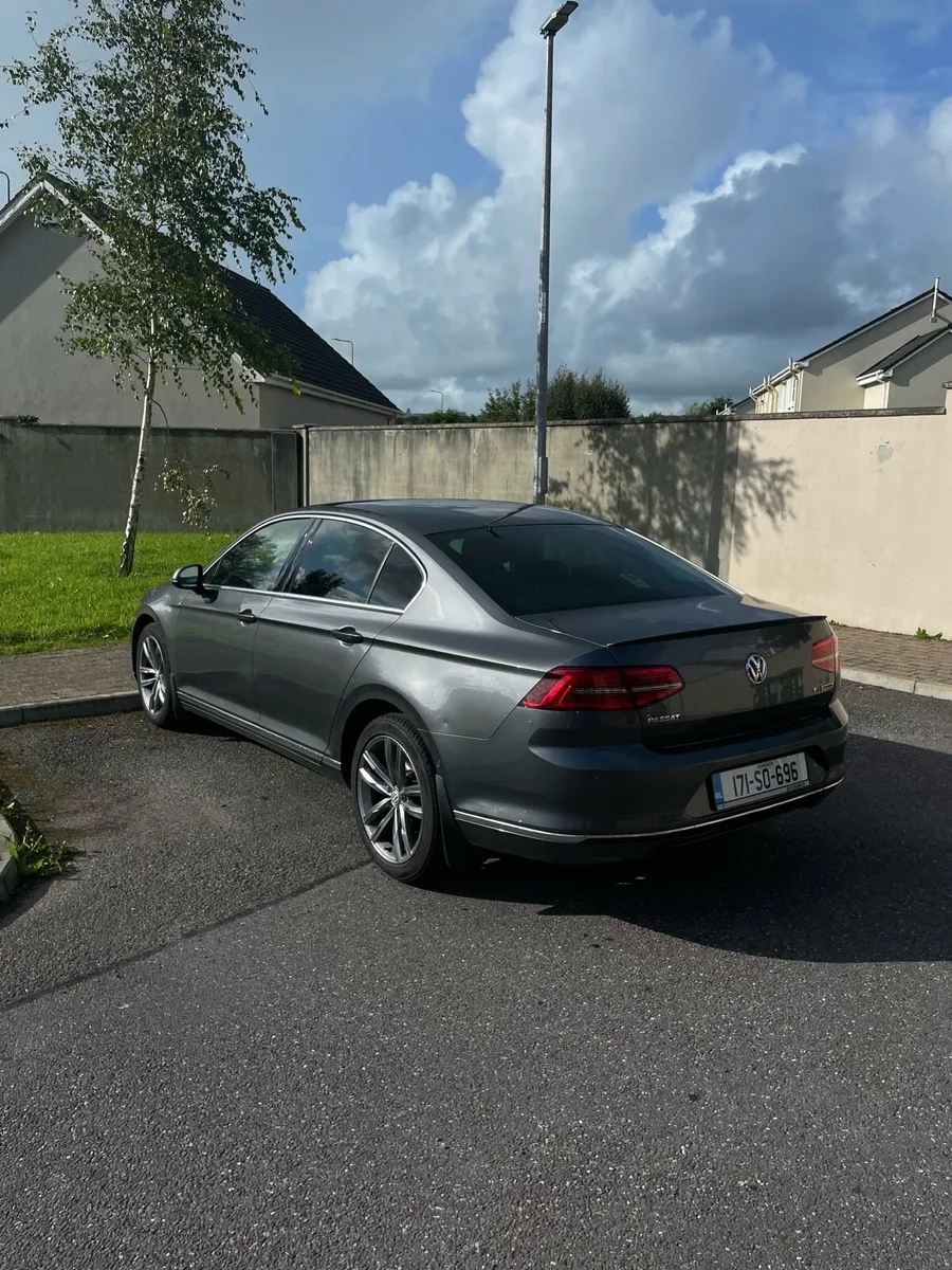 Volkswagen Passat highline - Image 4