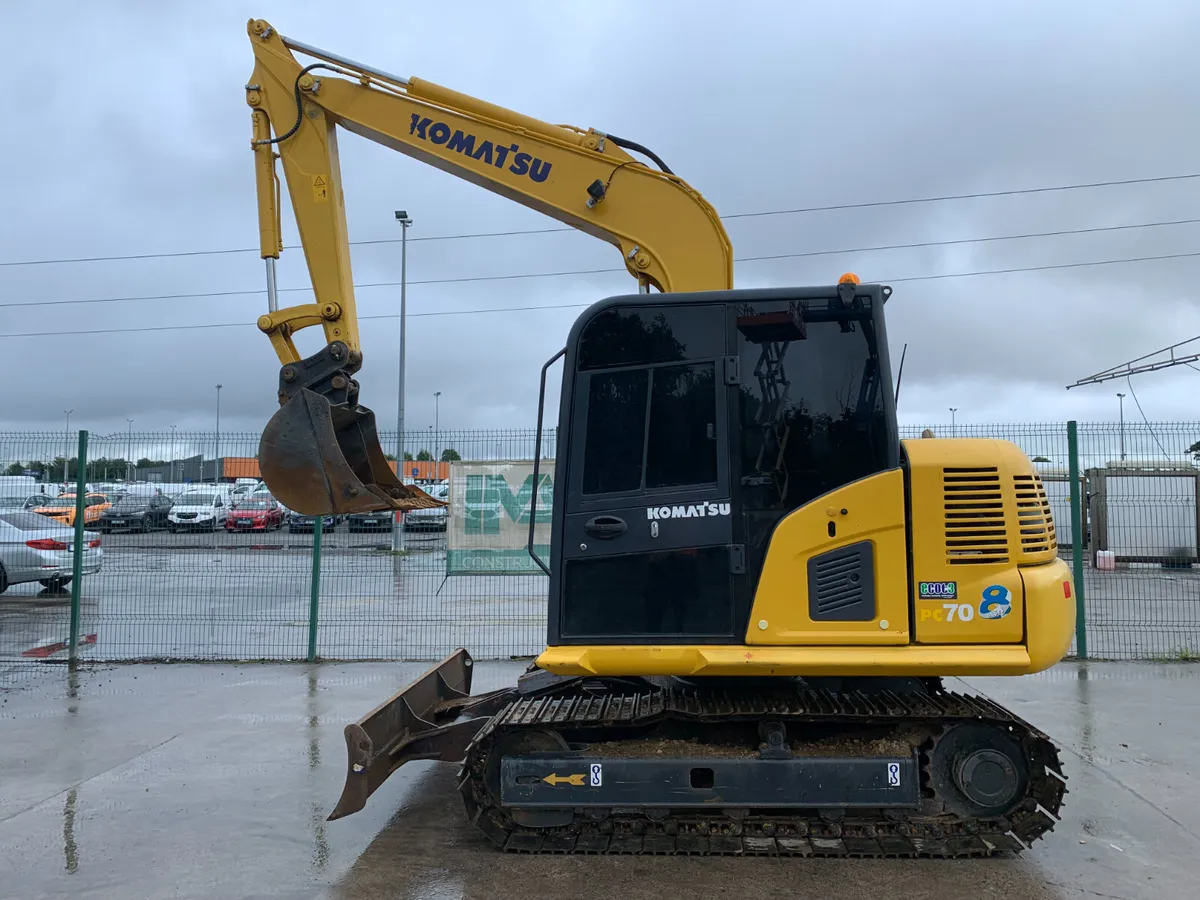 BID ONLINE NOW - 2023 KOMATSU PC70 EXCAVATOR - Image 2