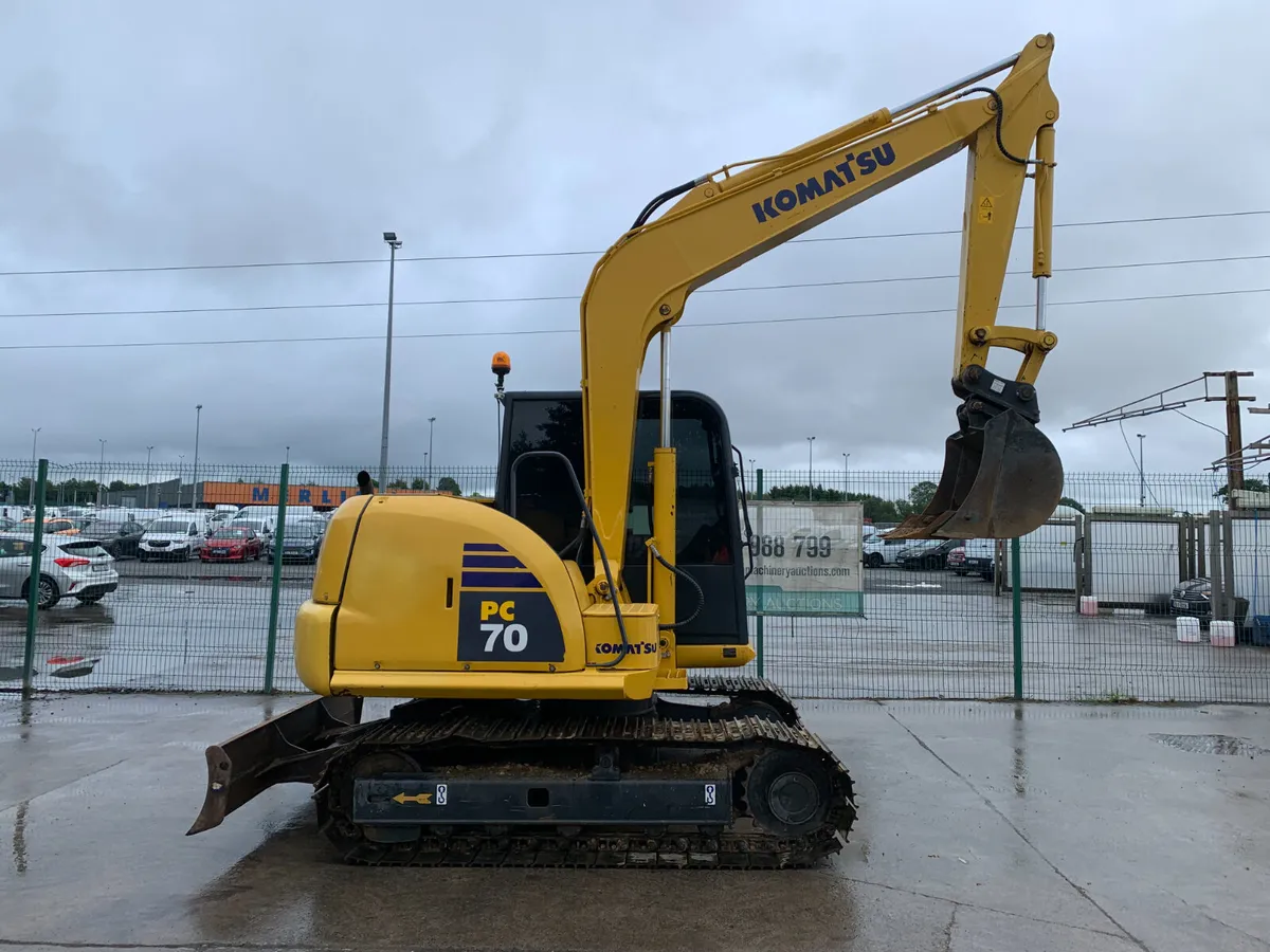 BID ONLINE NOW - 2023 KOMATSU PC70 EXCAVATOR - Image 4