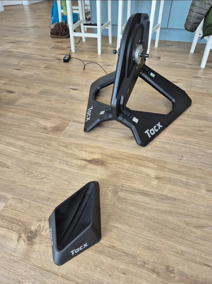 Tacx Neo  Smart Trainer - Image 2