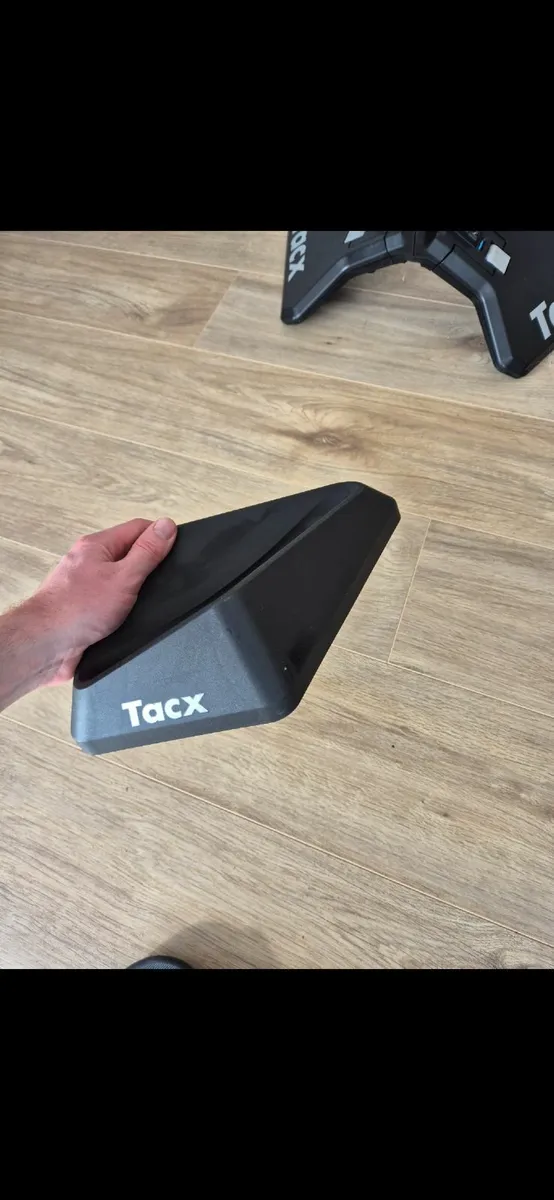 Tacx Neo  Smart Trainer - Image 4