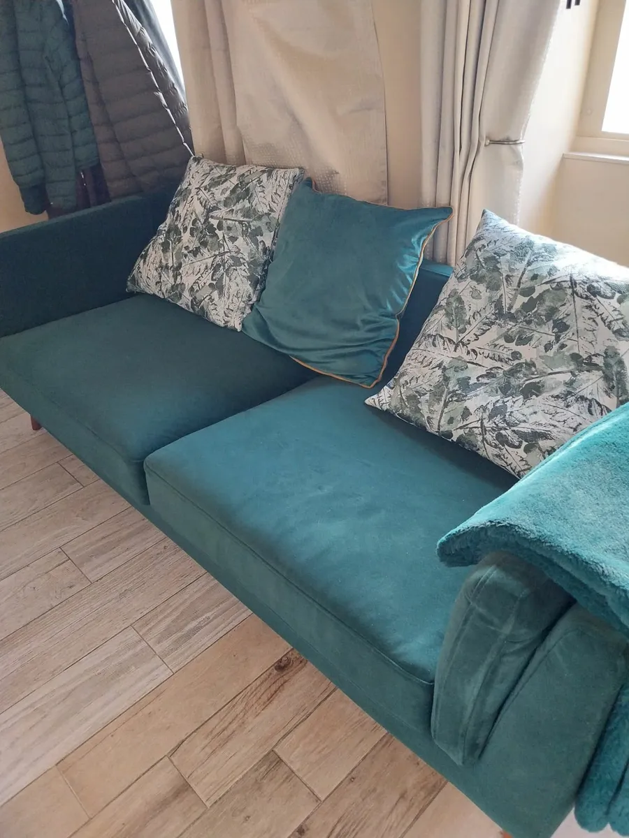 Three seater sofa - Image 3