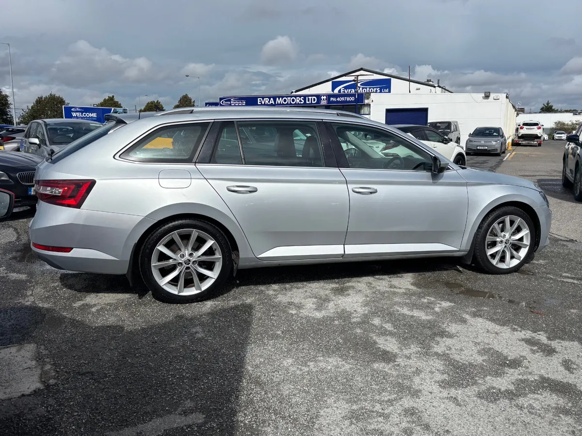 2017 Skoda Superb 2.0 TDI Estate Nct 08/27 - Image 4