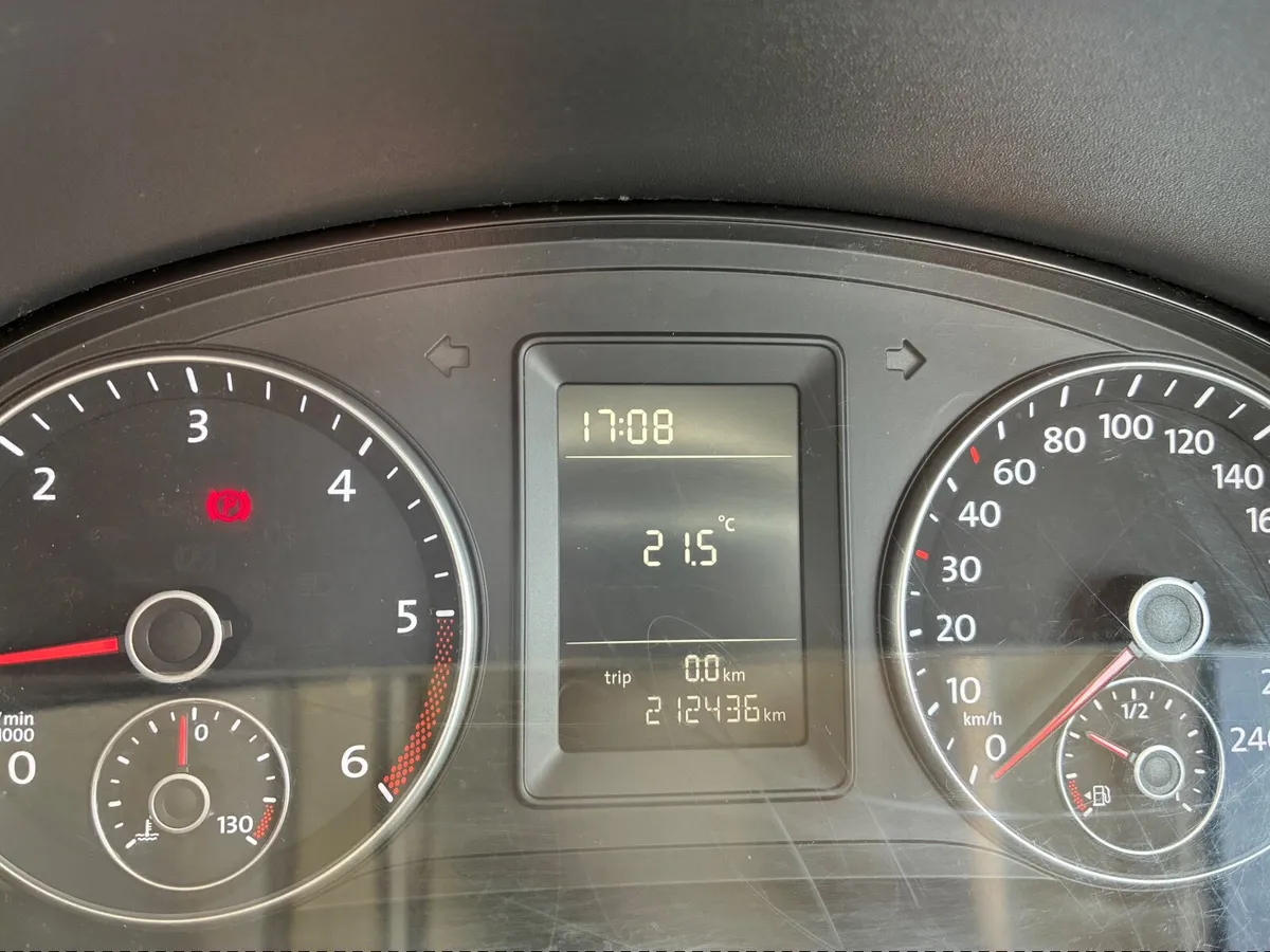 Volkswagen Caddy Maxi 2015 - Image 4