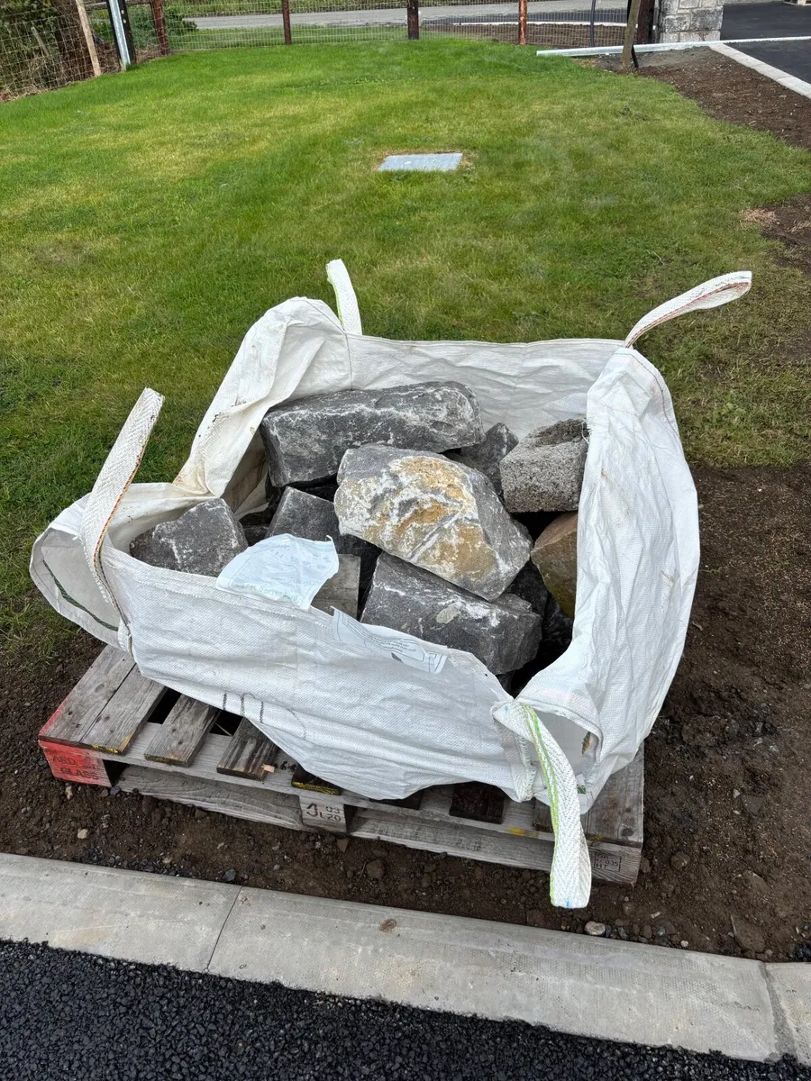 Limestone for sale 2x full bags ready to go - Image 2