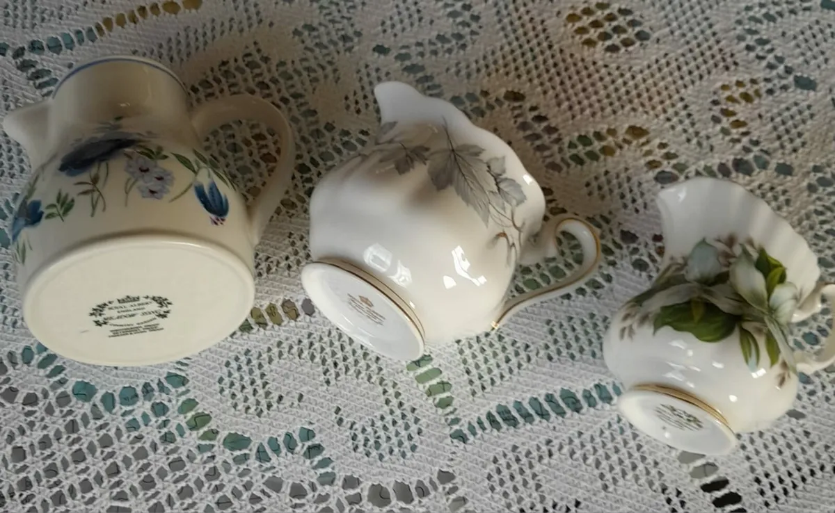 Royal Albert Vintage China - Image 3