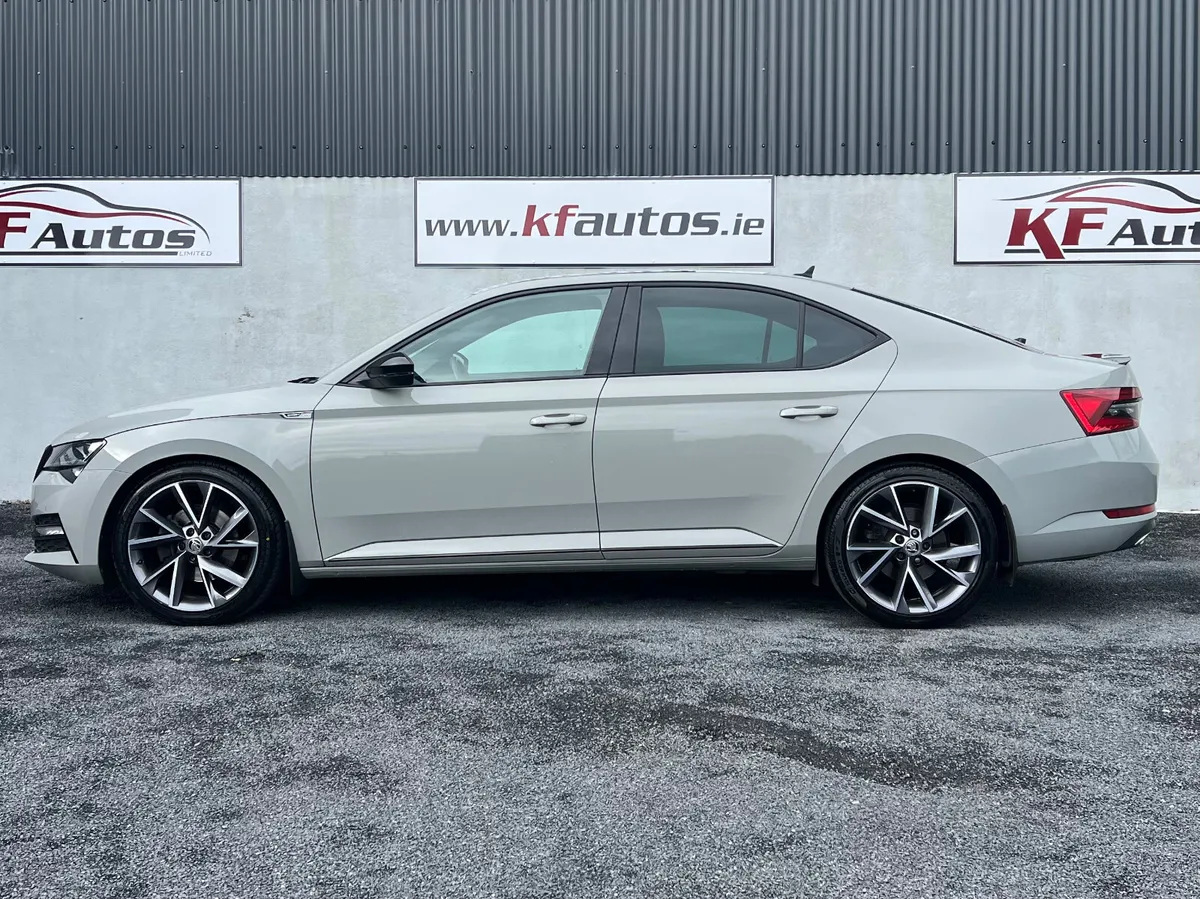 Skoda Superb Sportline 2.0TDI 150bhp 5dr DSG Auto - Image 4