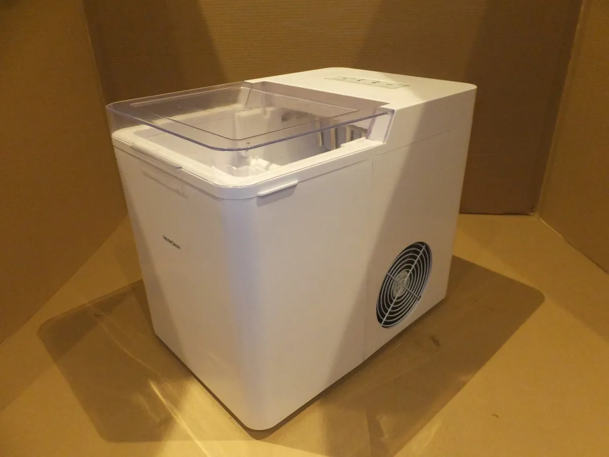 ice cube machine - Image 1