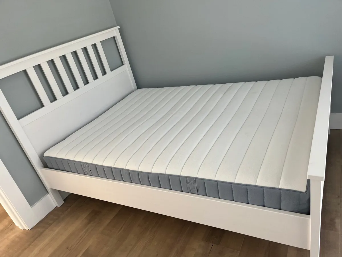 Bed frame and Mattress - Image 3