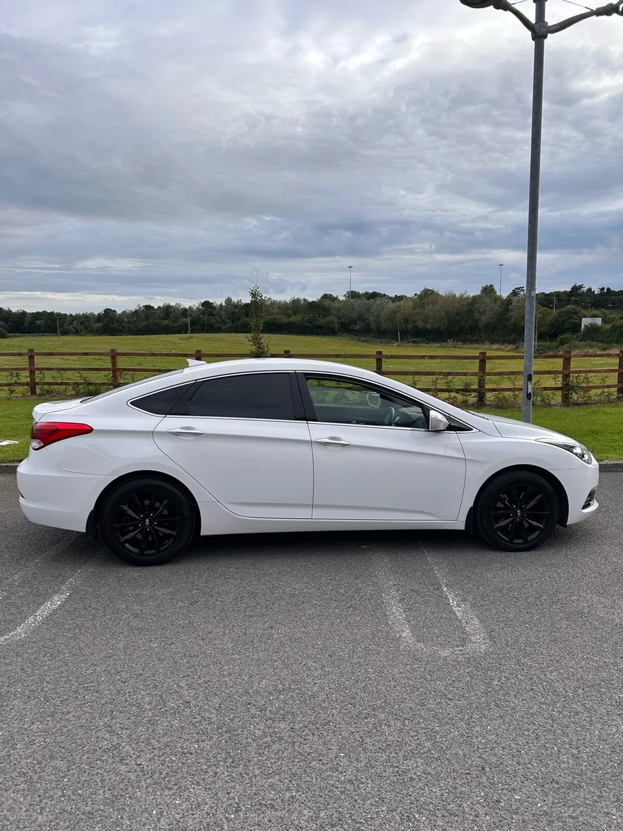 Hyundai i40 - Image 2