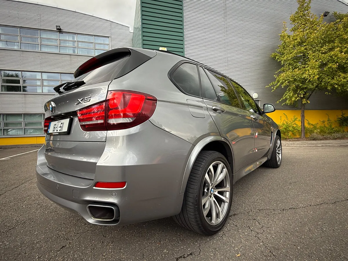 BMW X5 30D MSPORT 7 Seats Mega Spec - Image 4