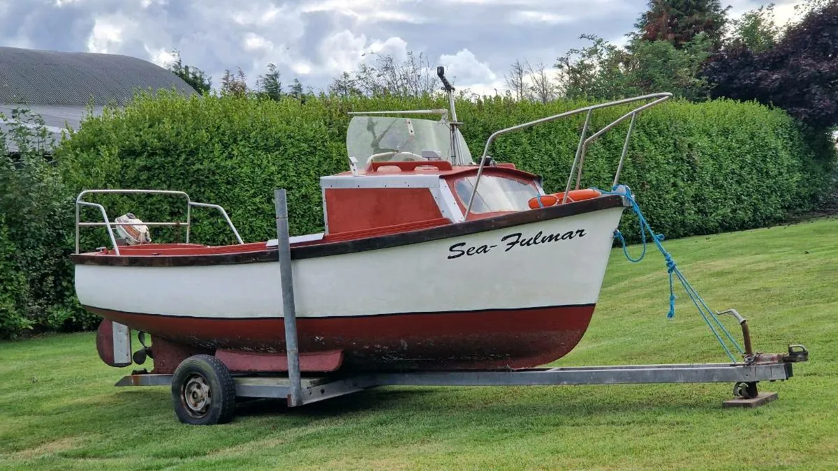 20ft boat - Image 1