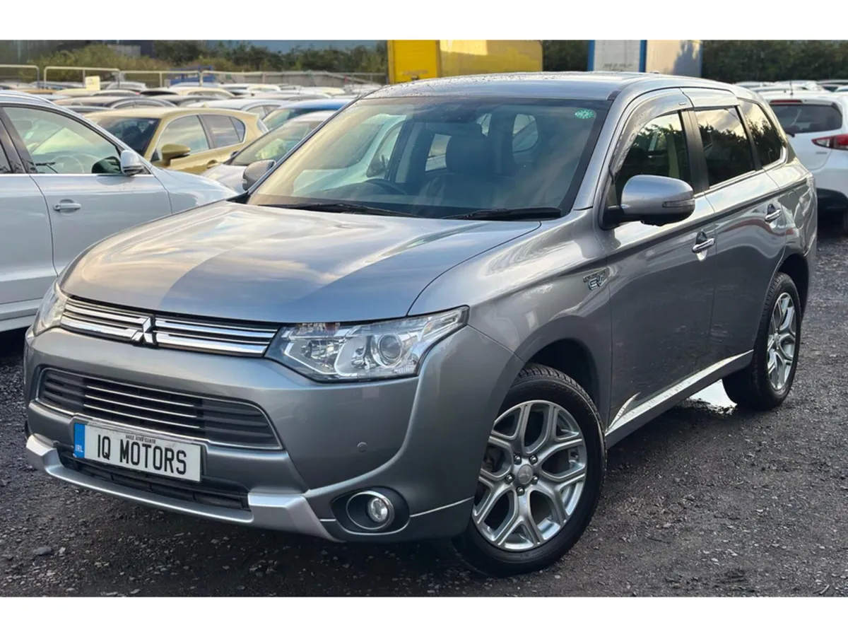 Mitsubishi Outlander 2.0 Automatic Petrol Plug-in- - Image 3