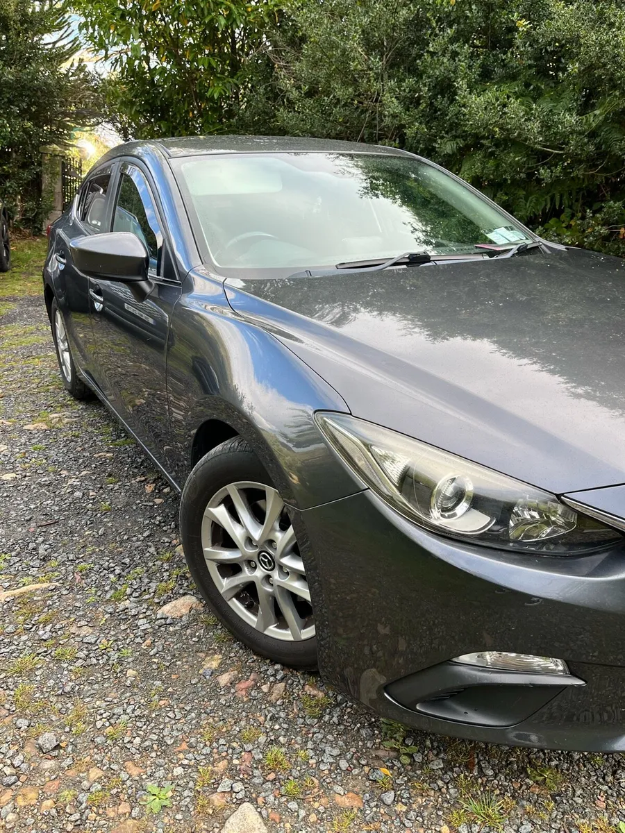 Mazda 3 *Read Add* - Image 2