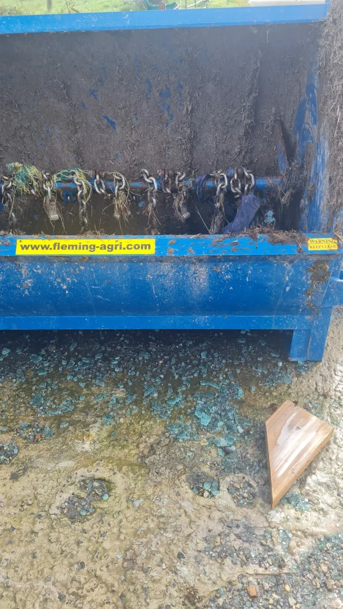 Fleming mini muck spreader - Image 2