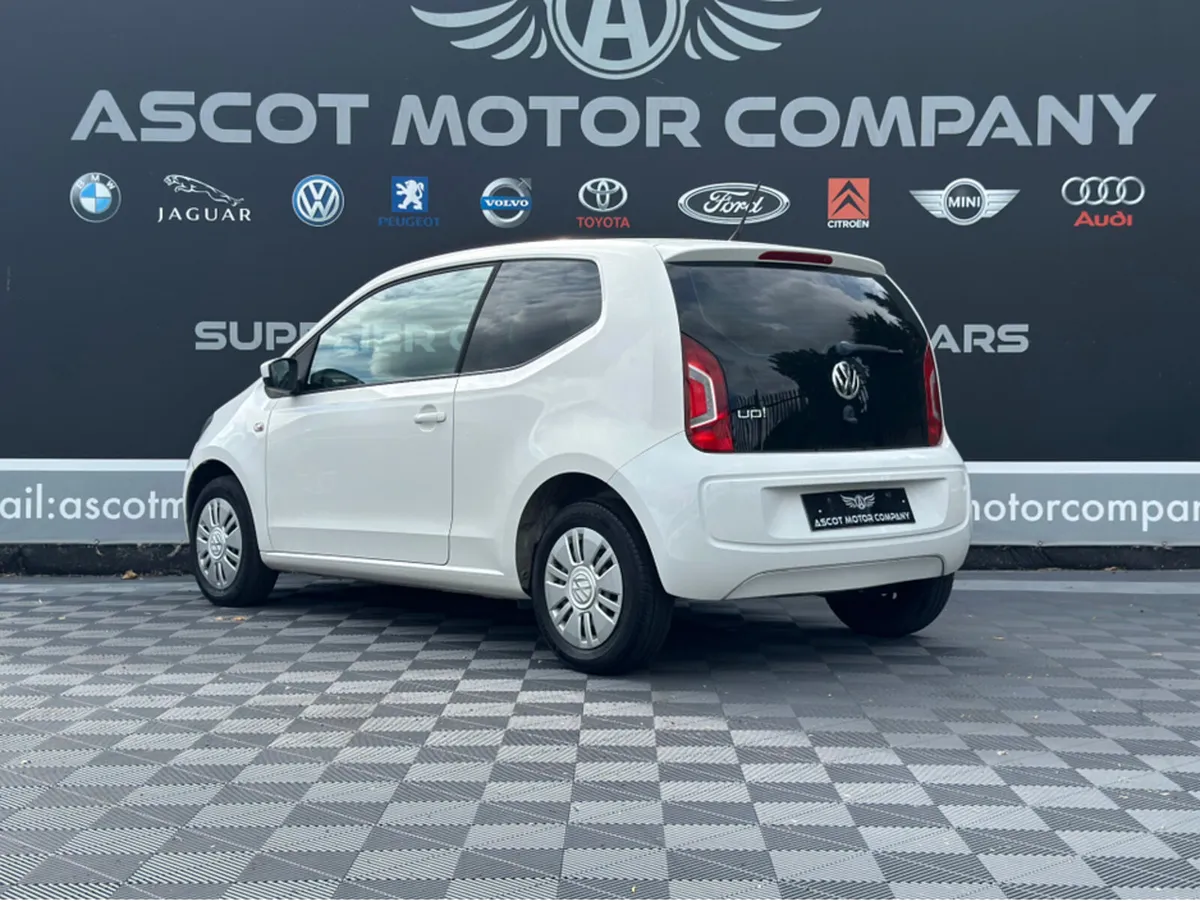 Volkswagen up! Automatic - Image 4
