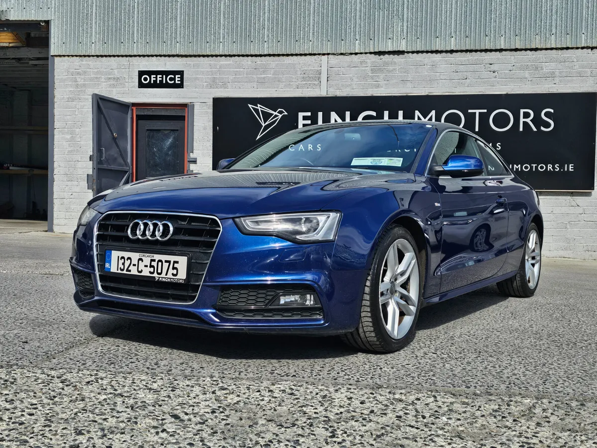 AUDI A5 2.0 TDI 177 BHP S-LINE // MINT CONDITION - Image 3