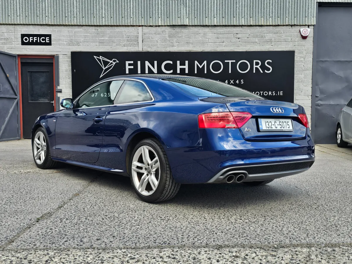 AUDI A5 2.0 TDI 177 BHP S-LINE // MINT CONDITION - Image 2