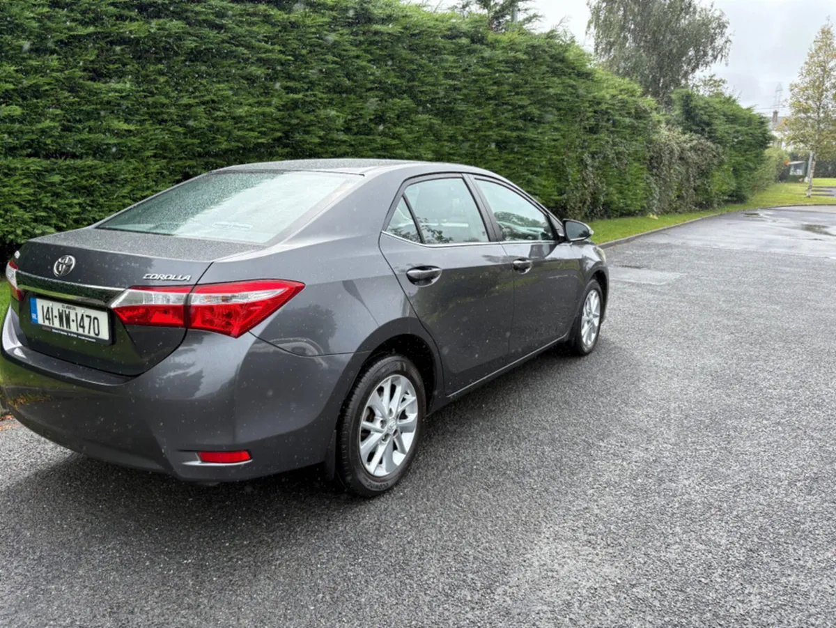 Toyota Corolla 1.33 LUNA 4DR - Image 3