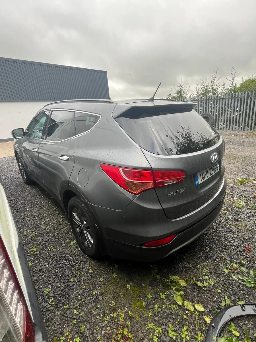 Car - Image 3