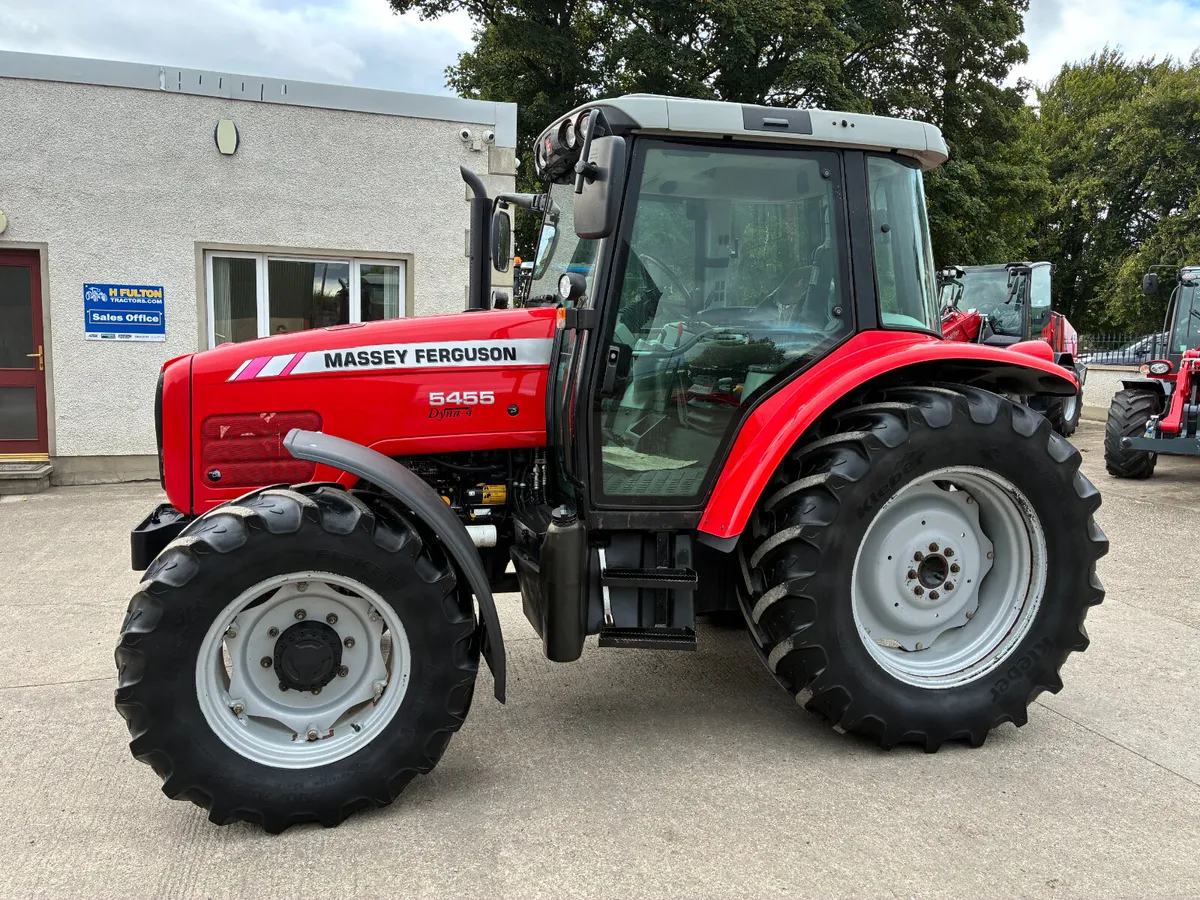 Massey Ferguson 5455 - Image 1