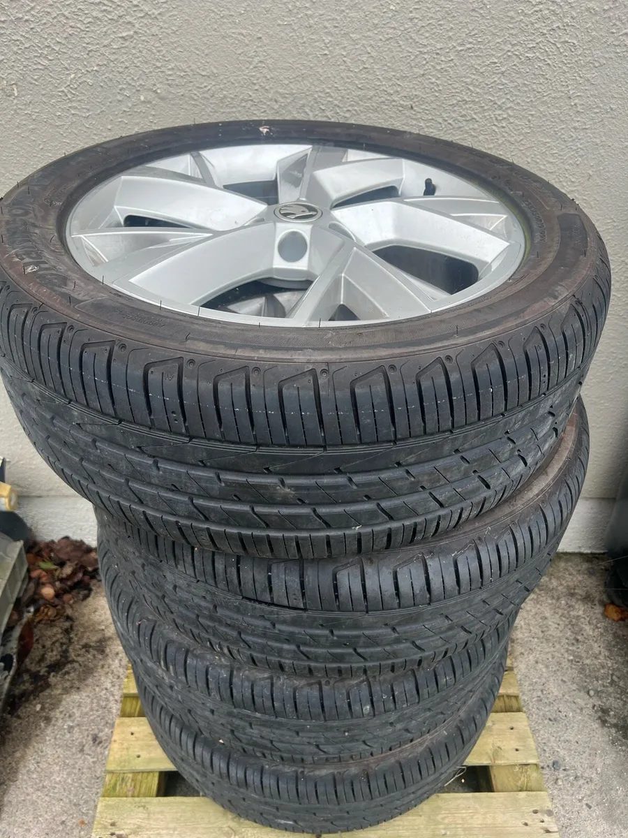 Brand New Skoda Alloys & Tyres