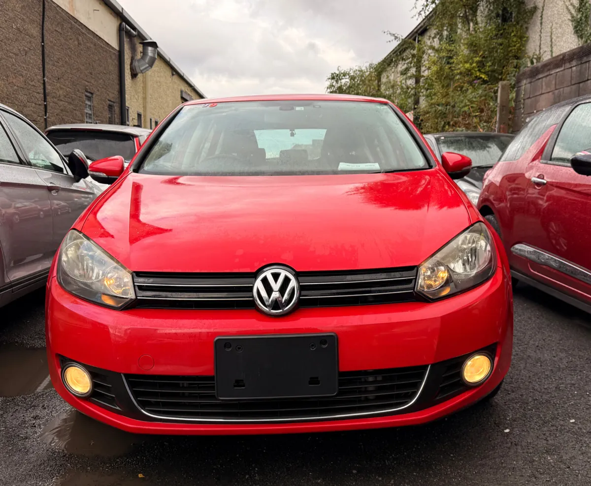 Volkswagen Golf 2012 1.2  Automatic - Image 3